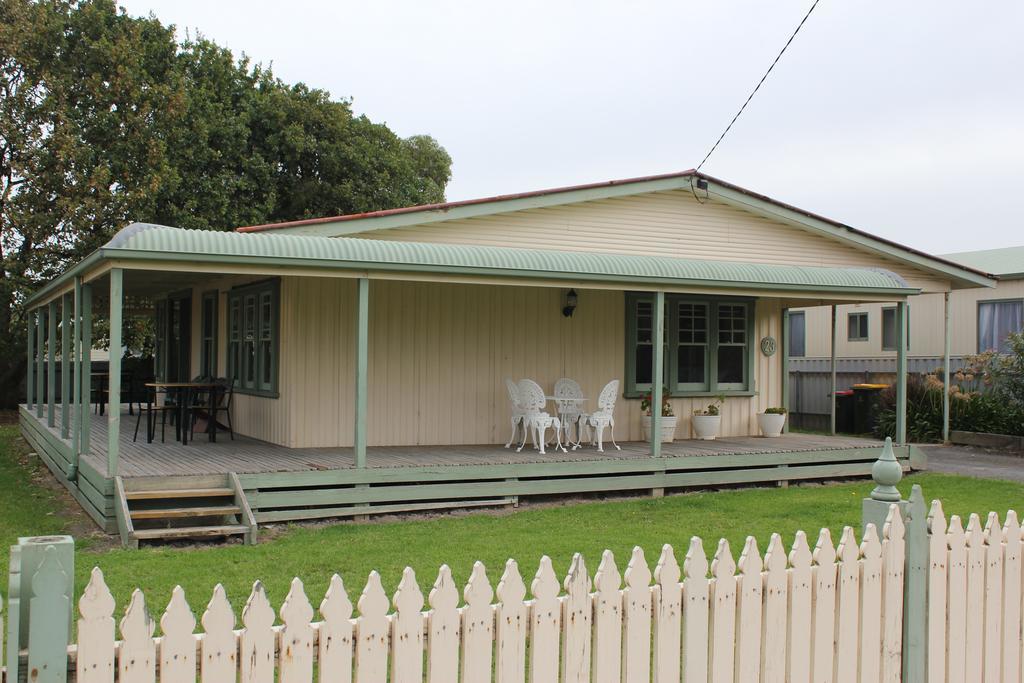 Beach Holiday Cottage Apollo Bay Eksteriør bilde